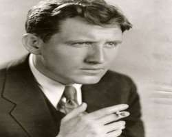 Spencer Tracy smoking